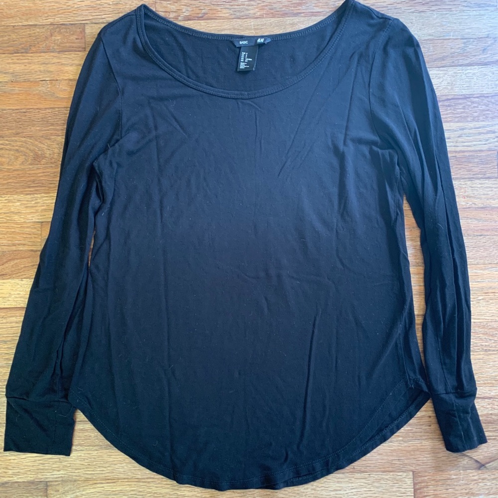 2 Long sleeve shirts